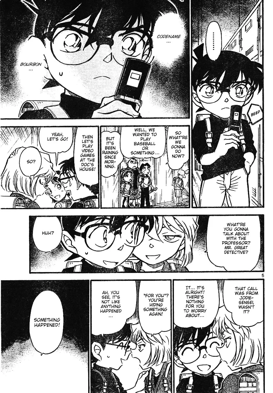 Detective Conan - 622 page 5